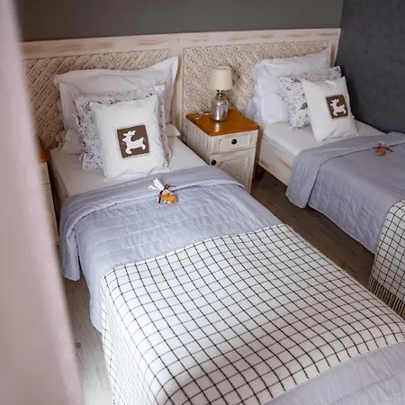 Bed & Breakfast Karolowy Dwor - Mountain & Relax