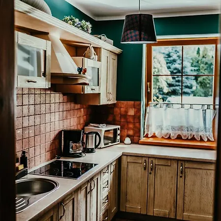 Karolowy Dwor - Mountain & Relax Bed & Breakfast