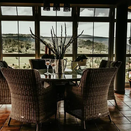Karolowy Dwor - Mountain & Relax B&B 3*