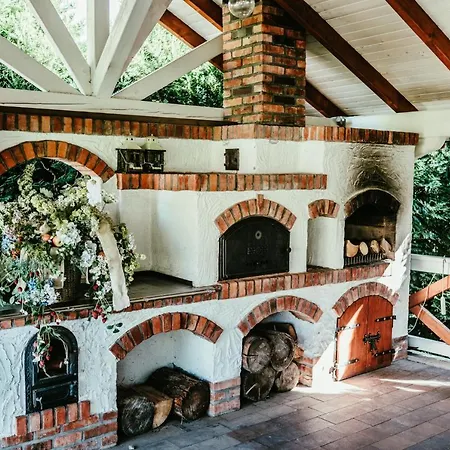 Bed and Breakfast Karolowy Dwor