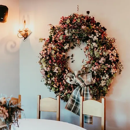 Karolowy Dwor - Mountain & Relax Panzió