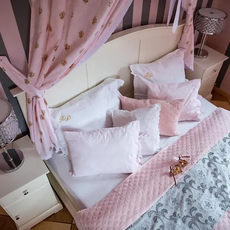 Karolowy Dwor - Mountain & Relax B&B 비스와