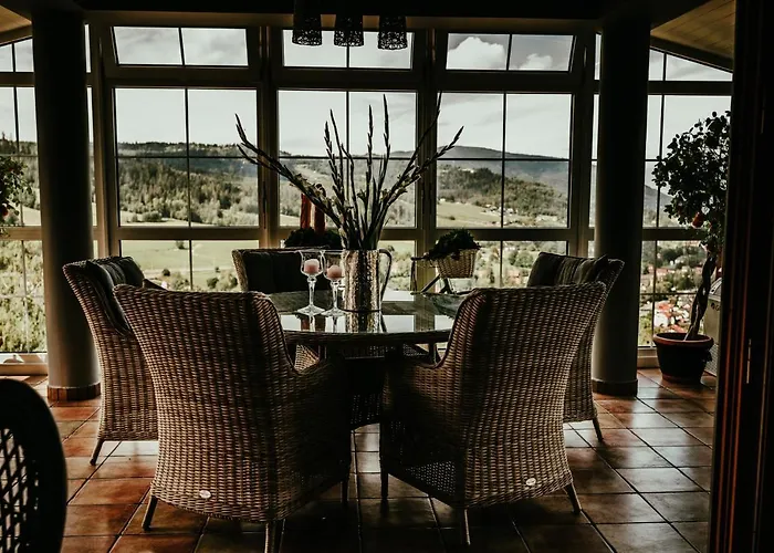 Karolowy Dwor - Mountain & Relax Bed & Breakfast 3*